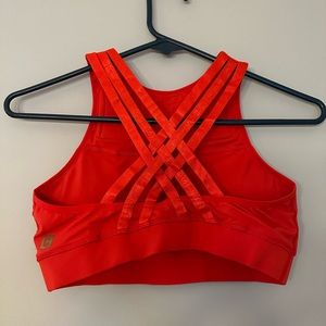 The Chestee Red Sports Bra Size 6